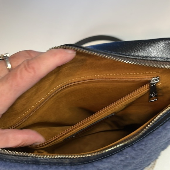 PATRICIA NASH BLUE/BLACK TRNCHI BELT BAG SHERPA AND LEATHER BAG - Picture 7 of 10